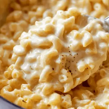 Easy Creamy Mac and Cheese