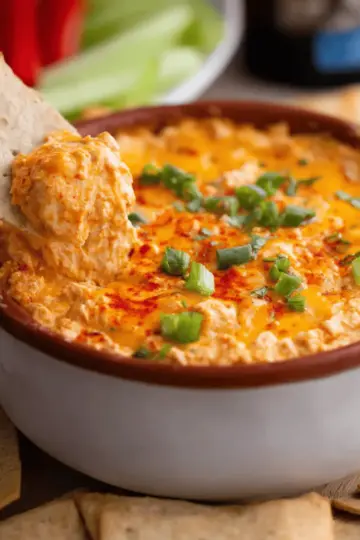 Crock Pot Buffalo Chicken Dip